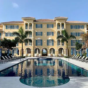 Renaissance Apartment Grace Bay